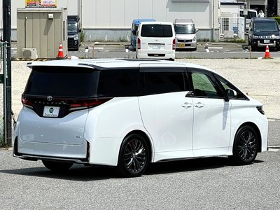 TOYOTA VELLFIRE - 9