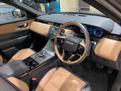 LAND ROVER RANGE ROVER VELAR - 3