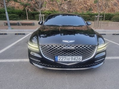 GENESIS G80 (RG3) - 1