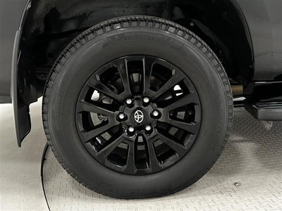 TOYOTA LAND CRUISER PRADO - 7