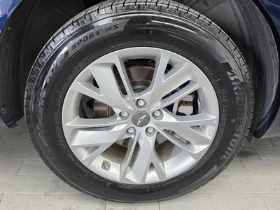 2022 Genesis GV70 photo 6