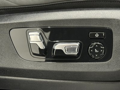 2025 BMW X7 缩略图 20