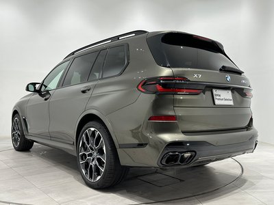 2025 BMW X7 照片 9
