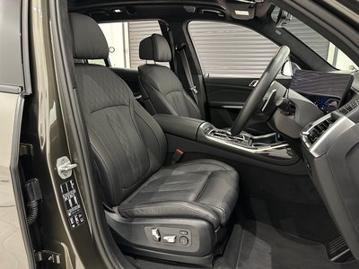 2025 BMW X7 缩略图 43
