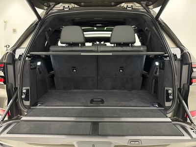 2025 BMW X7 缩略图 49