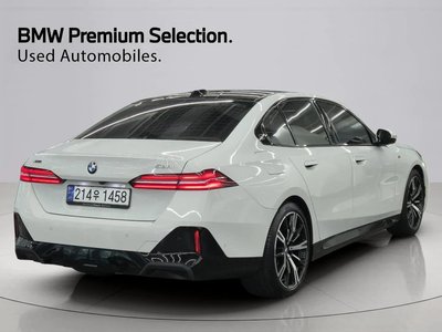 BMW 5 SERIES - 2