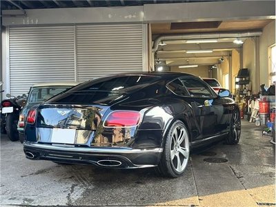 BENTLEY CONTINENTAL - 4