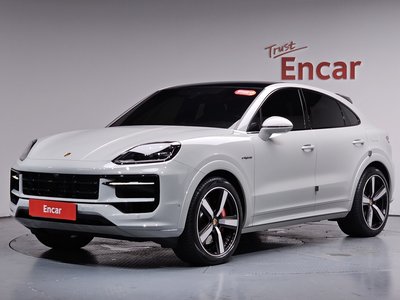 صورة 3 لـ 2025 Porsche CAYENNE