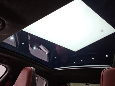 2025 Porsche CAYENNE — миниатюра 25