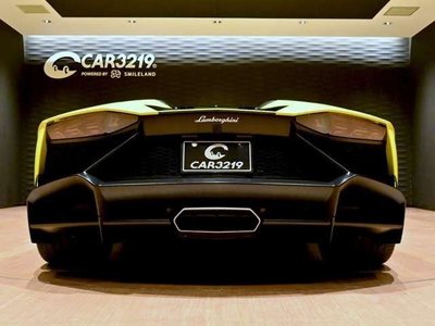 LAMBORGHINI AVENTADOR ROADSTER - 7