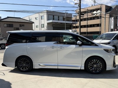 TOYOTA VELLFIRE - 3