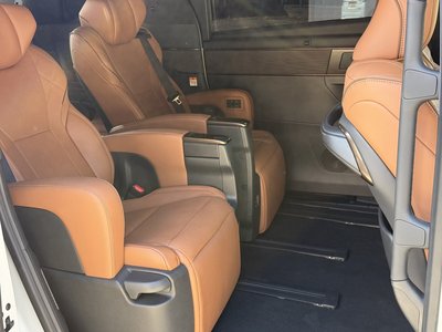 TOYOTA VELLFIRE - 10