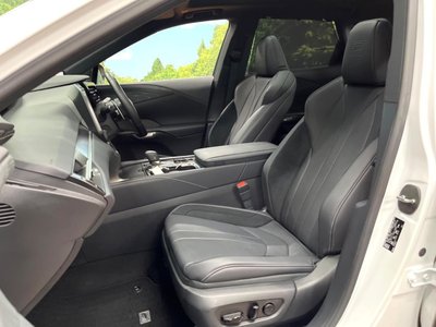 2023 Lexus RX — миниатюра 21