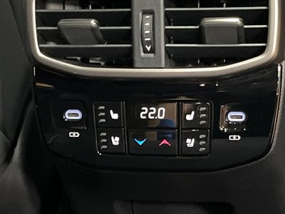 2023 Lexus RX — миниатюра 29