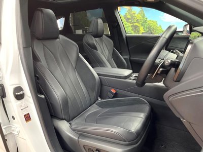 2023 Lexus RX photo 8