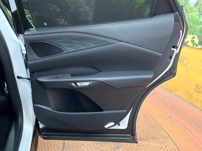 2023 Lexus RX — миниатюра 27