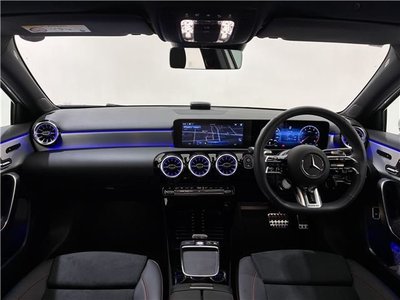 2025 Mercedes-BENZ MERCEDES-AMG 缩略图 28