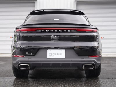 PORSCHE CAYENNE - 8