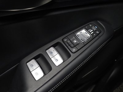 2019 Genesis G90 — миниатюра 37