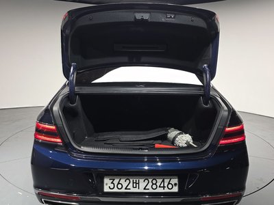 2019 Genesis G90 — миниатюра 26