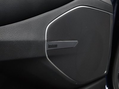 2019 Genesis G90 — миниатюра 24