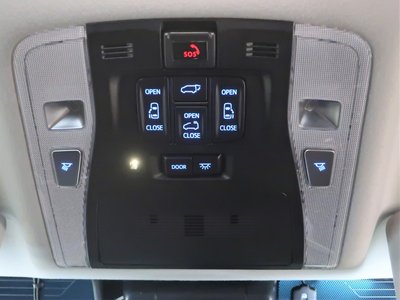 TOYOTA ALPHARD - 8