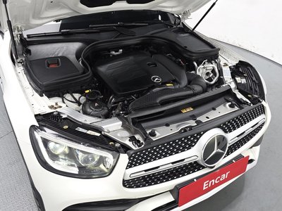 MERCEDES-BENZ GLC - 7