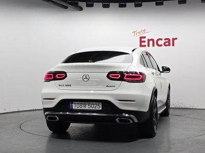 MERCEDES-BENZ GLC - 3