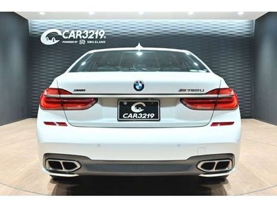 BMW 7 SERIES - 7