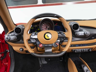 صورة 14 لـ 2022 Ferrari F8 SPIDER