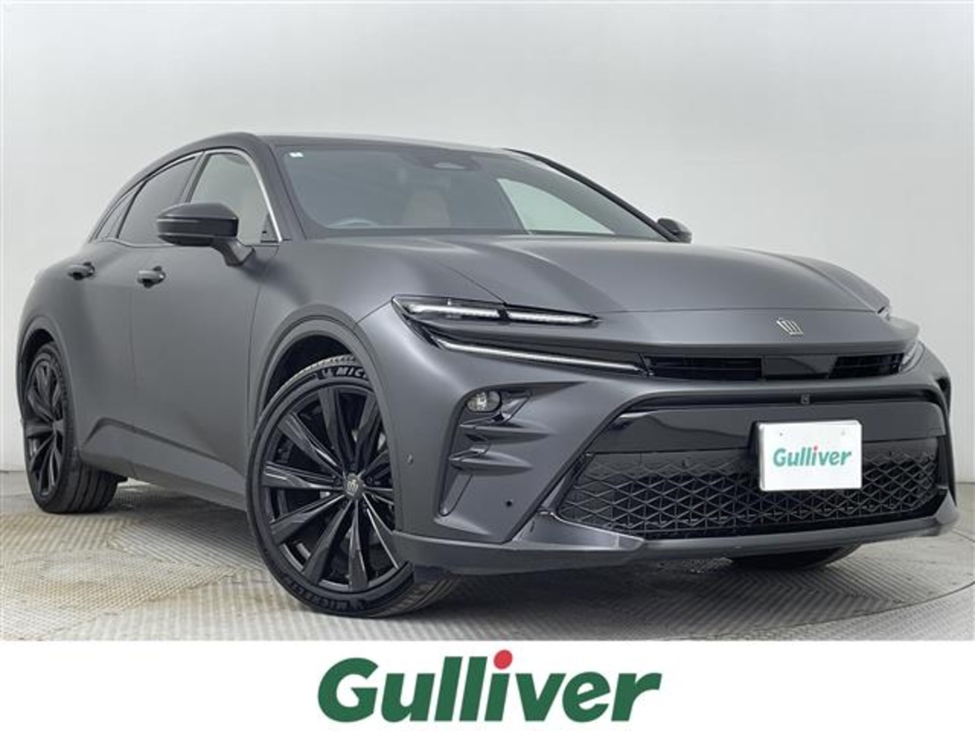 TOYOTA CROWN SPORT - View 1