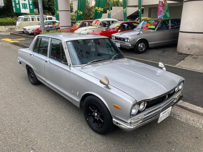 NISSAN SKYLINE
