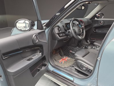 2024 MINI COOPER COUNTRYMAN — миниатюра 13