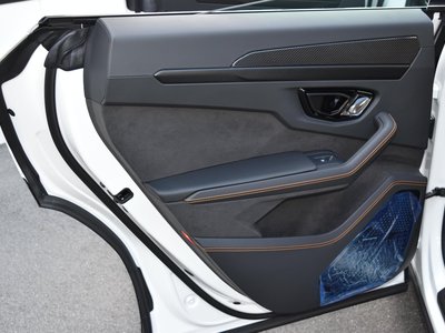 صورة مصغرة 41 لـ 2026 Lamborghini URUS