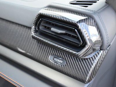 صورة مصغرة 49 لـ 2026 Lamborghini URUS