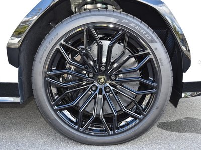 صورة مصغرة 27 لـ 2026 Lamborghini URUS