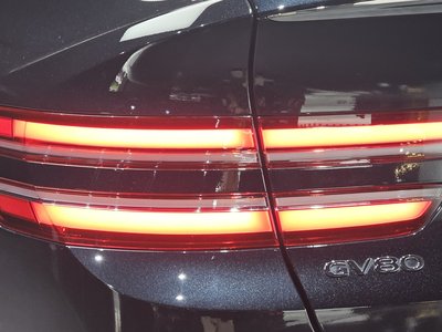 2024 Genesis GV80 COUPE photo 10