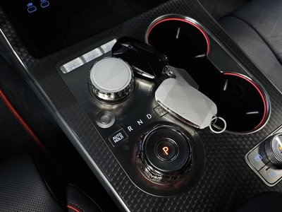 2024 Genesis GV80 COUPE thumbnail 12