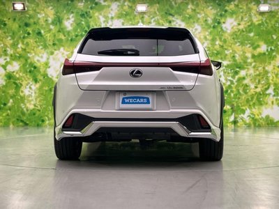 صورة مصغرة 48 لـ 2024 Lexus UX