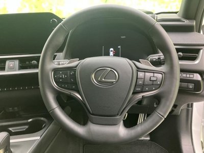 صورة مصغرة 16 لـ 2024 Lexus UX