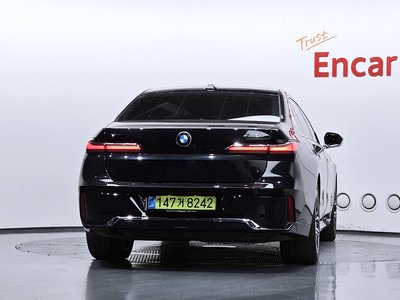 BMW 7 SERIES - 4