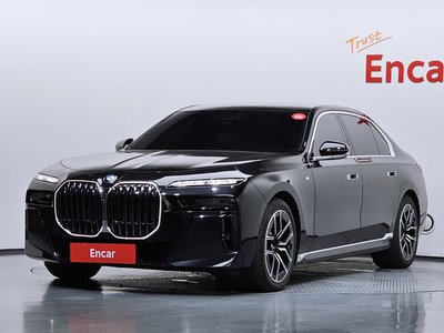 BMW 7 SERIES - 1