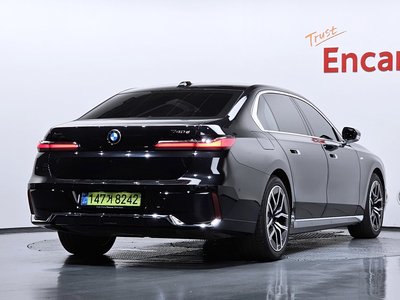 BMW 7 SERIES - 3