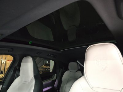 PORSCHE CAYENNE - 10