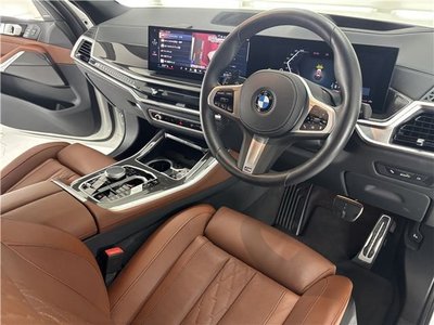 2024 BMW X5 缩略图 18
