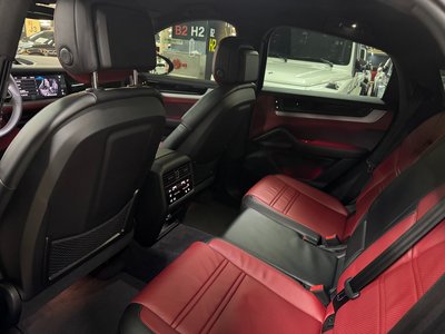 PORSCHE CAYENNE - 10