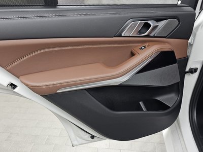 2026 BMW X5 thumbnail 15