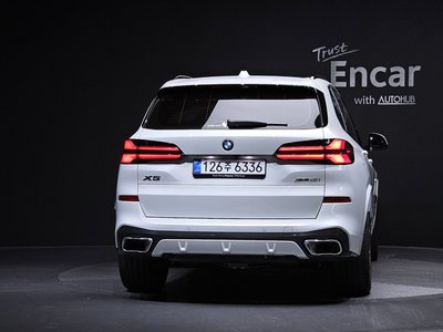 صورة 4 لـ 2026 BMW X5