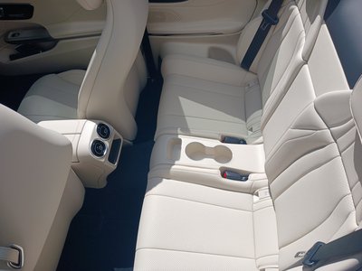 2025 Mercedes-BENZ CLE — миниатюра 14