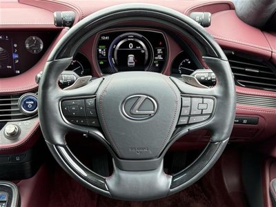 LEXUS LS - 8